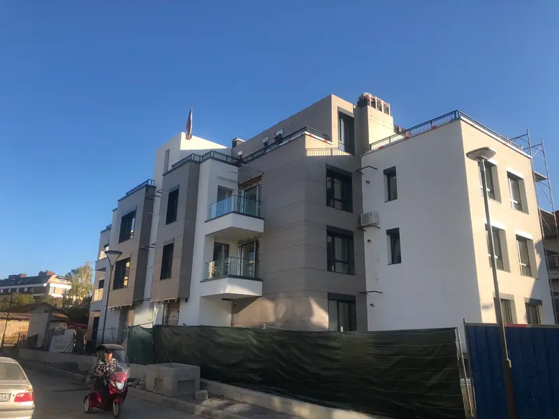 Жилищни сгради с керамична облицовка